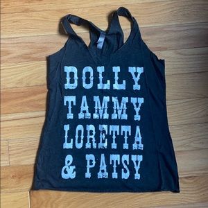 Women’s small Dolly + friends graphic tank